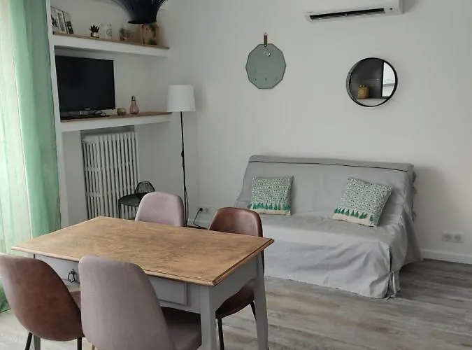 Logement climatisé proche remparts