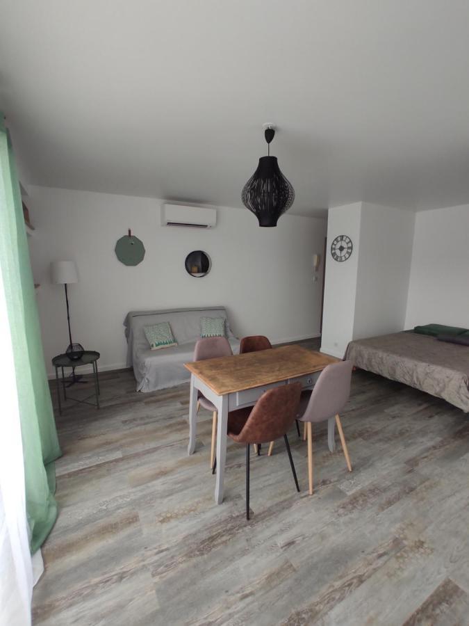 Appartement Logement Climatisé Proche Remparts *